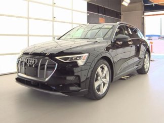 Used 2019 Audi e-tron Prestige w/ Prestige Package image 1