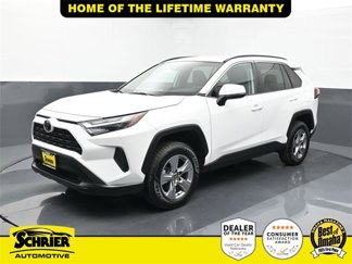 Used 2022 Toyota RAV4 XLE image 1