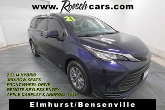 Used 2021 Toyota Sienna LE image 1