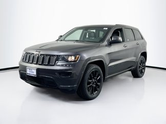 Used 2021 Jeep Grand Cherokee Laredo X image 1