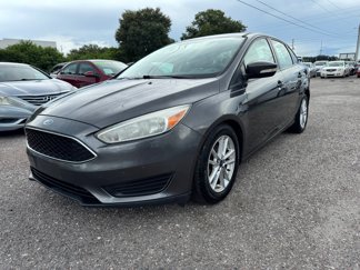 Used 2016 Ford Focus SE image 1
