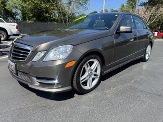 Used 2013 Mercedes-Benz E 350 Sedan image 1