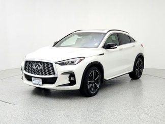 Used 2022 INFINITI QX55 Essential image 1