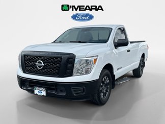 Used 2017 Nissan Titan S image 1