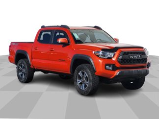 Used 2016 Toyota Tacoma TRD Off-Road image 1