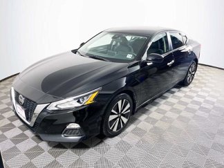 Certified 2021 Nissan Altima 2.5 SV image 1