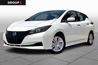 Used 2023 Nissan Leaf S image 1