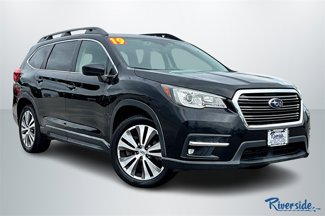 Used 2019 Subaru Ascent Premium image 1
