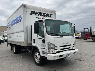 Used 2018 Isuzu NPR image 1