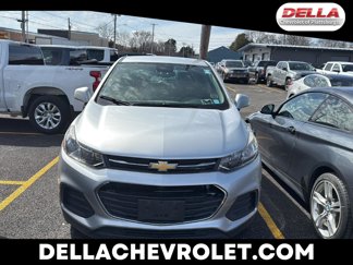 Used 2017 Chevrolet Trax LS image 1