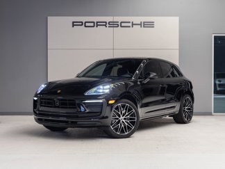 Used 2024 Porsche Macan image 1