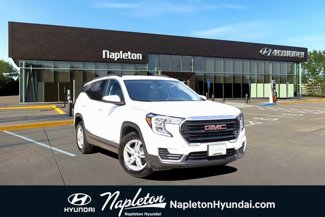 Used 2023 GMC Terrain SLE w/ Driver Convenience Package image 1
