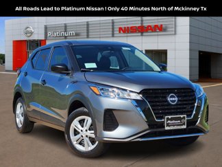 New 2025 Nissan Kicks Play S image 1