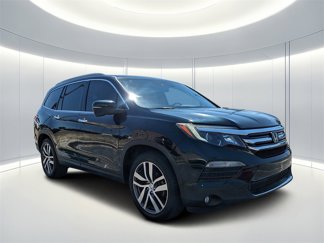 Used 2016 Honda Pilot Touring image 1