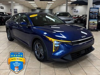 Used 2025 Kia K4 LXS image 1
