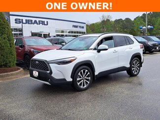 Used 2023 Toyota Corolla Cross XLE image 1