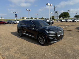 Used 2022 Lincoln Aviator Reserve image 1