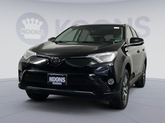 Used 2018 Toyota RAV4 XLE image 1