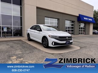 Used 2024 Volkswagen Jetta Sport image 1