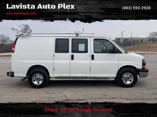Used 2015 GMC Savana 2500 image 1