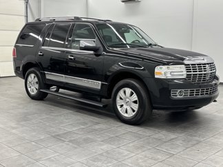 Used 2008 Lincoln Navigator 4WD image 1