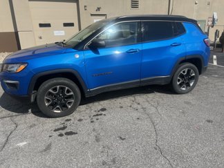 Used 2018 Jeep Compass Trailhawk image 1