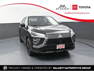 Used 2023 Mitsubishi Eclipse Cross LE image 1
