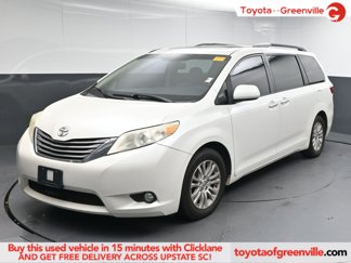 Used 2016 Toyota Sienna XLE image 1