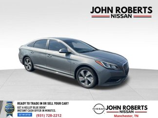 Used 2017 Hyundai Sonata Plug-In Hybrid image 1