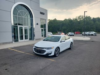 Used 2022 Chevrolet Malibu Premier image 1