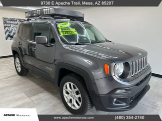 Used 2017 Jeep Renegade Latitude image 1