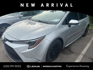 Used 2022 Toyota Corolla LE image 1
