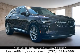 Used 2023 Buick Envision Avenir image 1