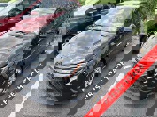 Used 2022 Toyota Corolla LE image 1