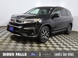 Used 2019 Honda Pilot Elite image 1