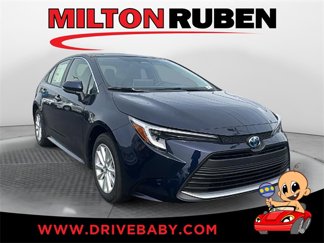 New 2025 Toyota Corolla XLE image 1