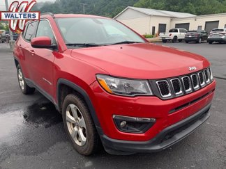 Used 2017 Jeep Compass Latitude w/ Cold Weather Group image 1