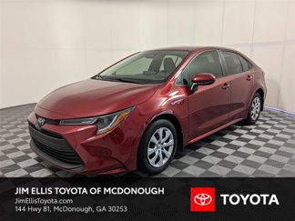 Certified 2025 Toyota Corolla LE image 1