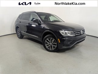 Used 2020 Volkswagen Tiguan SE image 1