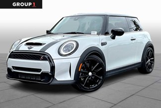 Used 2023 MINI Cooper S image 1