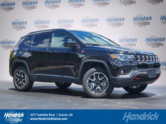 Used 2024 Jeep Compass Trailhawk image 1