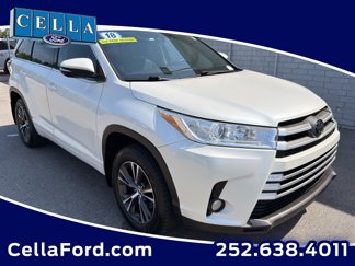 Used 2018 Toyota Highlander Plus image 1
