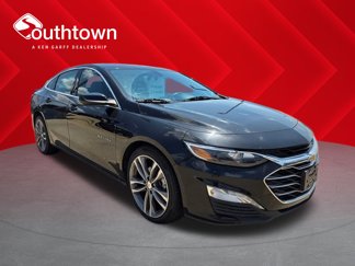 Used 2022 Chevrolet Malibu LT image 1