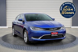 Used 2015 Chrysler 200 Limited image 1