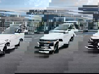 New 2025 Hyundai Elantra SEL image 1