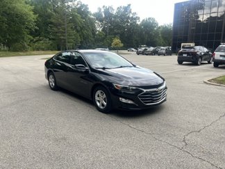 Used 2024 Chevrolet Malibu LT image 1