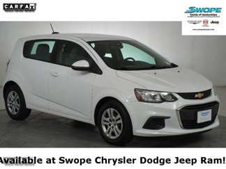 Used 2019 Chevrolet Sonic LT image 1