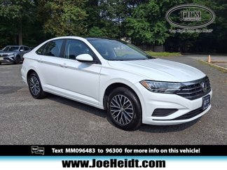 Certified 2021 Volkswagen Jetta SE image 1