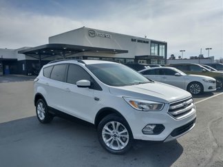 Used 2018 Ford Escape SE image 1