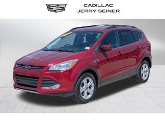 Used 2016 Ford Escape SE w/ Equipment Group 201A image 1